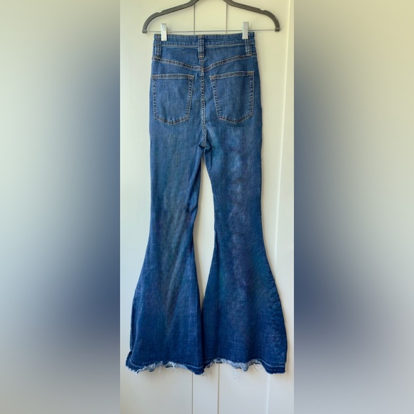 Free People High-Waist Flare Wide Leg Blue Jeans – Size 26 - Picture 3 of 4